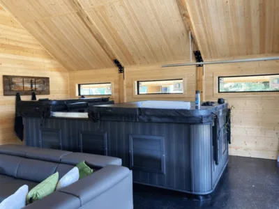 24'x24' Spa Room